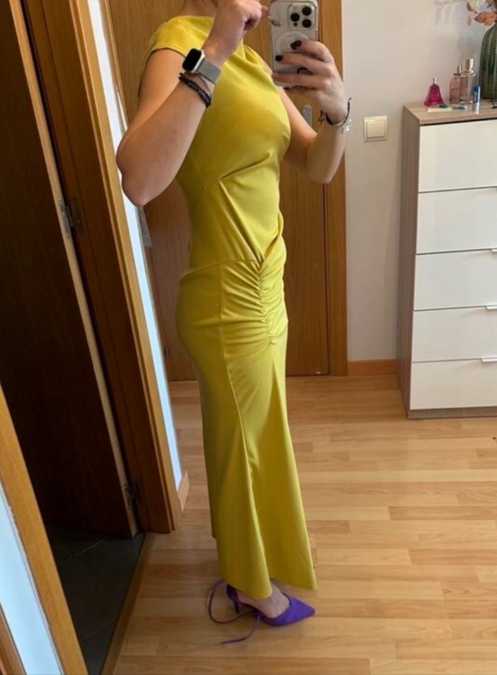 Vestido amarillo – photo 3